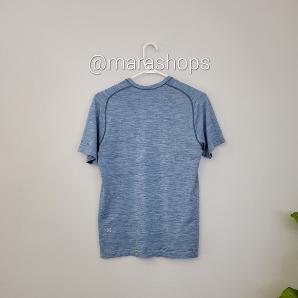 Lululemon Men's Tee - Picture 3 of 4